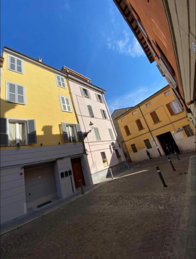 Luxury 1 Al Duomo Di Parma Apartment Ngoại thất bức ảnh