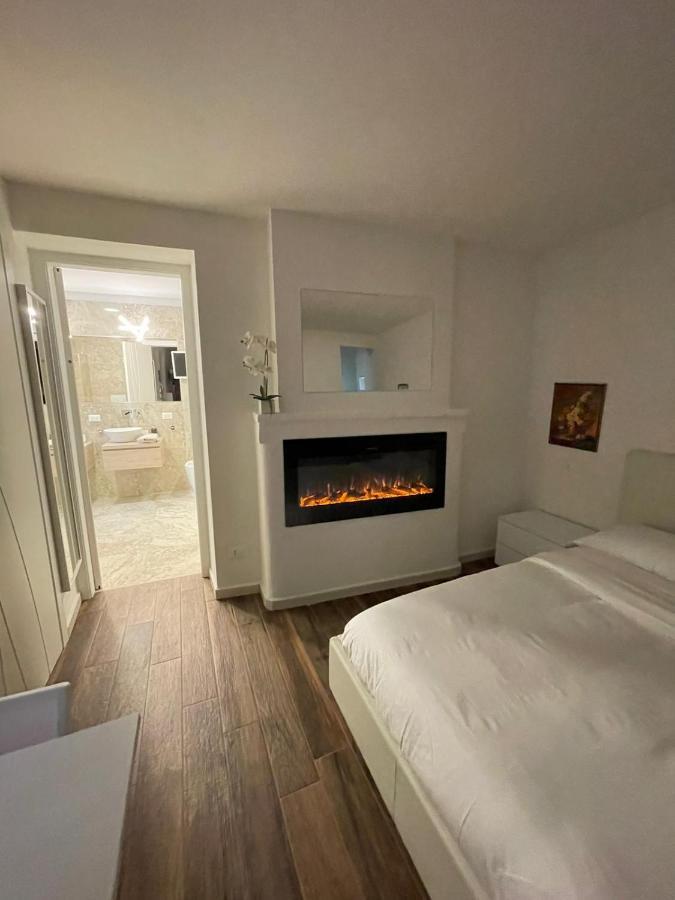 Luxury 1 Al Duomo Di Parma Apartment Ngoại thất bức ảnh